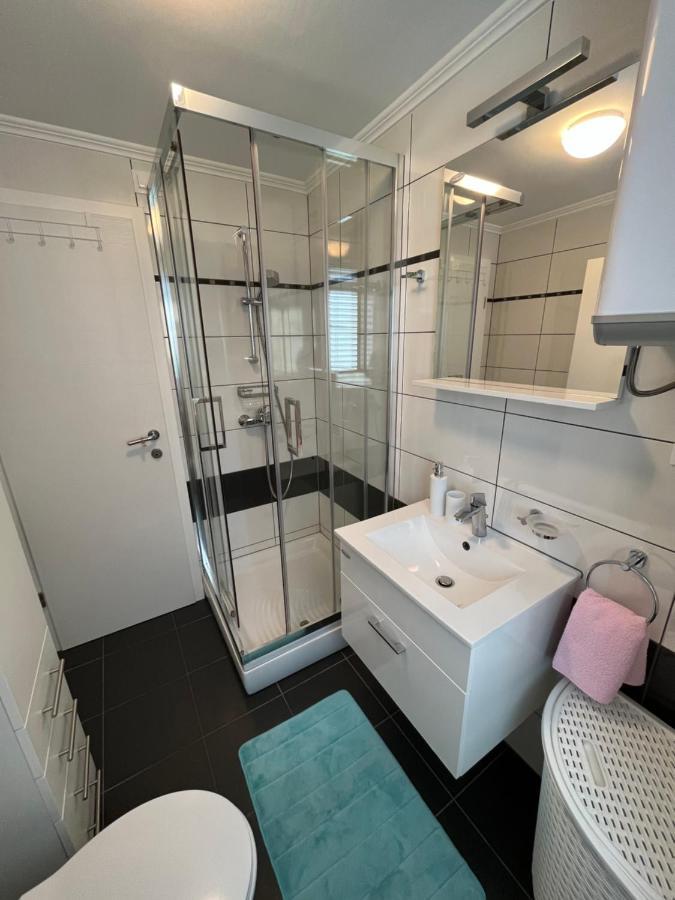 Apartmani Marina Crikvenica Eksteriør bilde